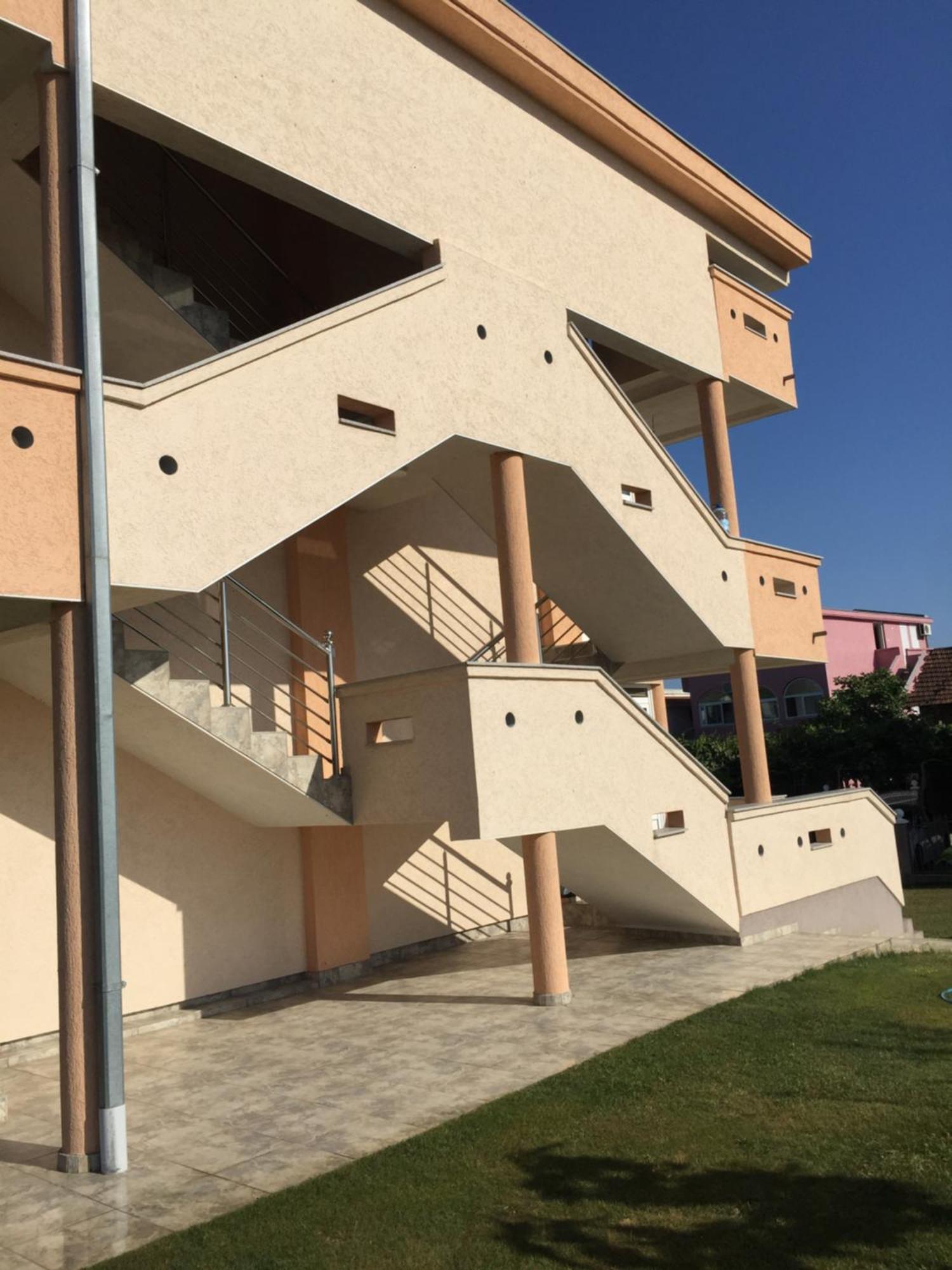 Vali Apartment Ulcinj